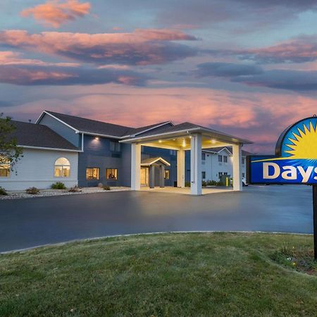 Days Inn By Wyndham Racine/Sturtevant Extérieur photo