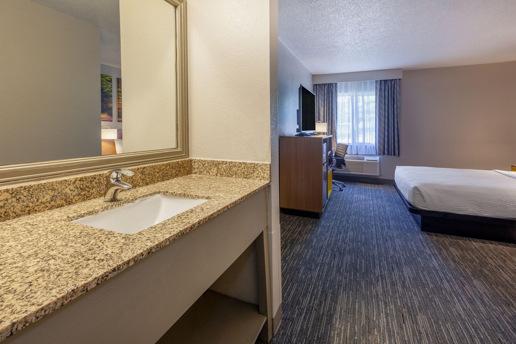 Days Inn By Wyndham Racine/Sturtevant Extérieur photo