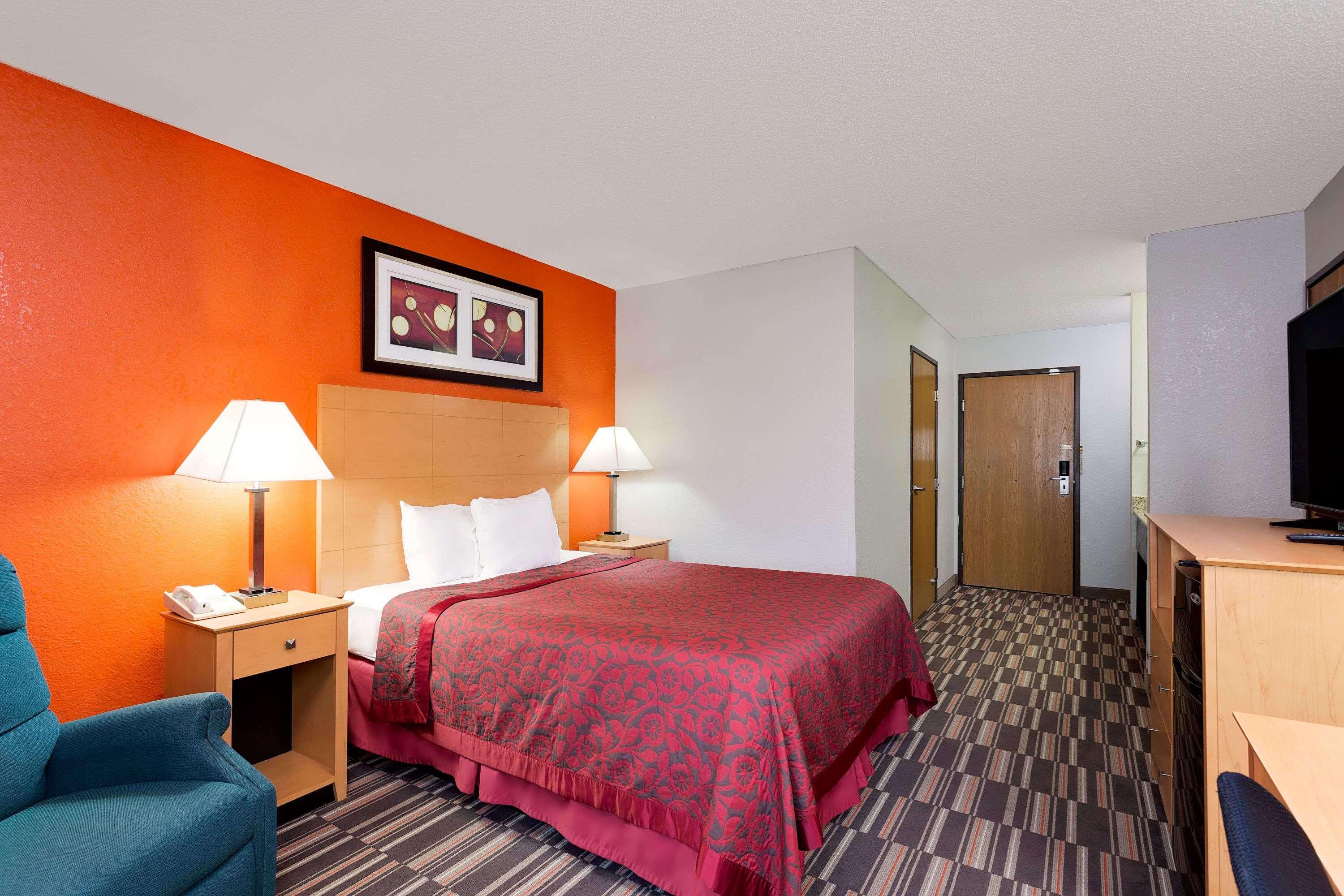 Days Inn By Wyndham Racine/Sturtevant Extérieur photo